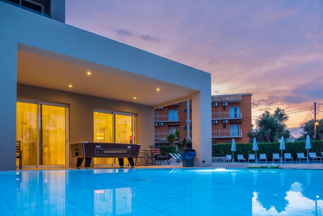 Cnic Gemini Hotel Mesongí المظهر الخارجي الصورة