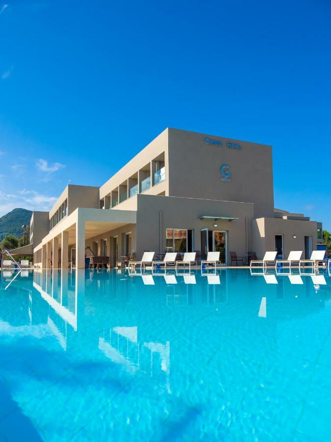Cnic Gemini Hotel Mesongí المظهر الخارجي الصورة