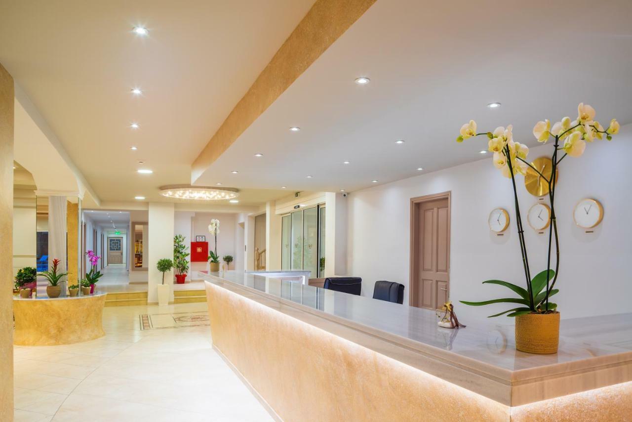 Cnic Gemini Hotel Mesongí المظهر الخارجي الصورة